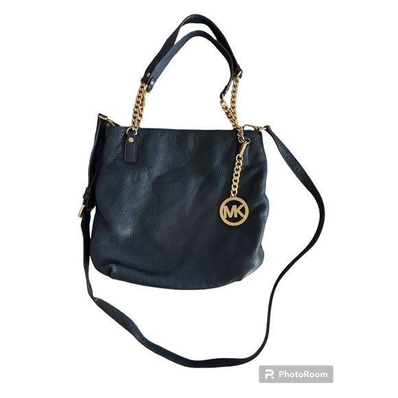 Michael Kors pebbled leather and gold accent purse - Picture 1 of 7